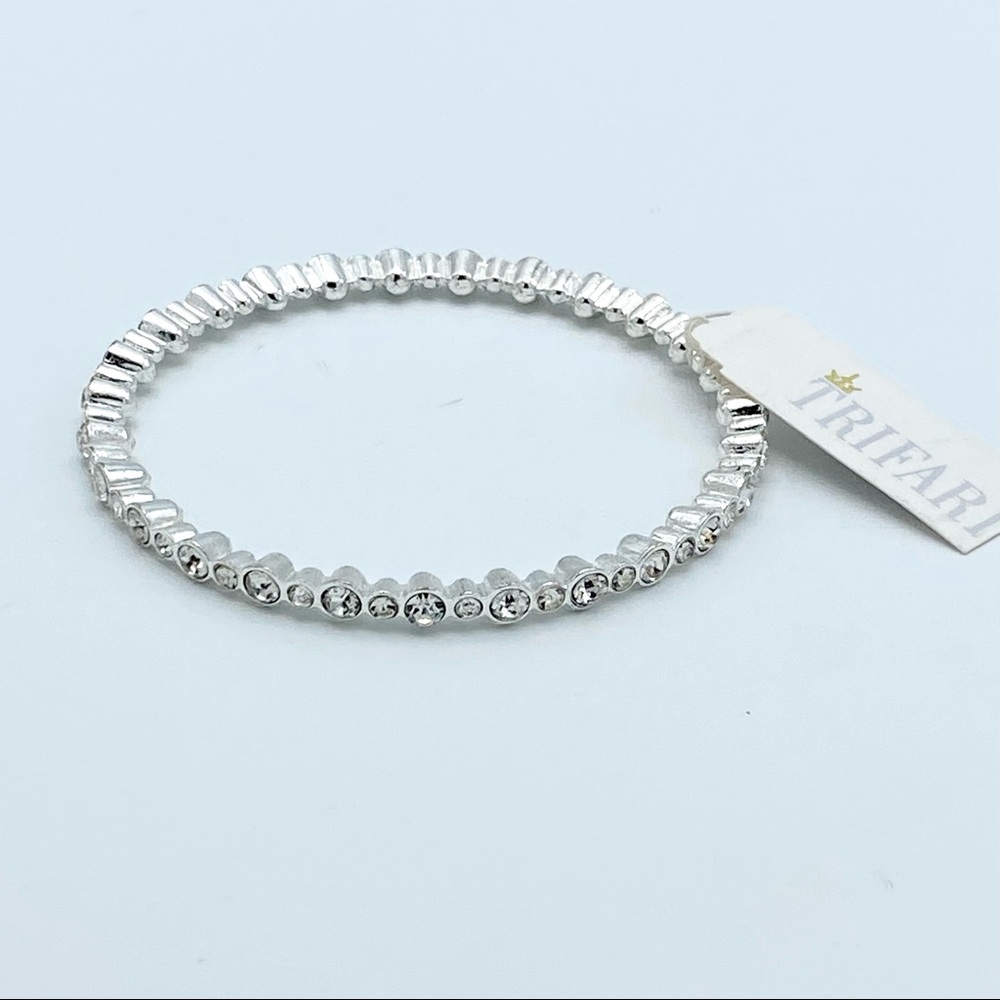 NEW Trifari Silver Tone Crystal Fx Diamond Bangle